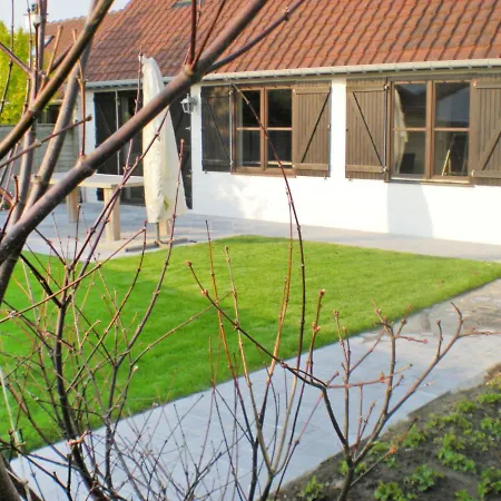 別荘 Polderhuis 78 Parking And Shared Pool By Interhome