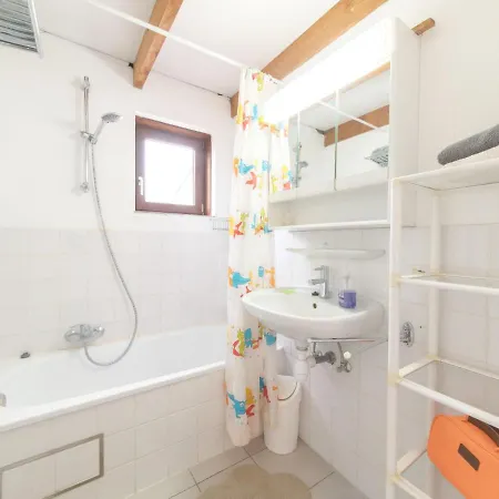 Polderhuis 78 By Interhome * De Haan